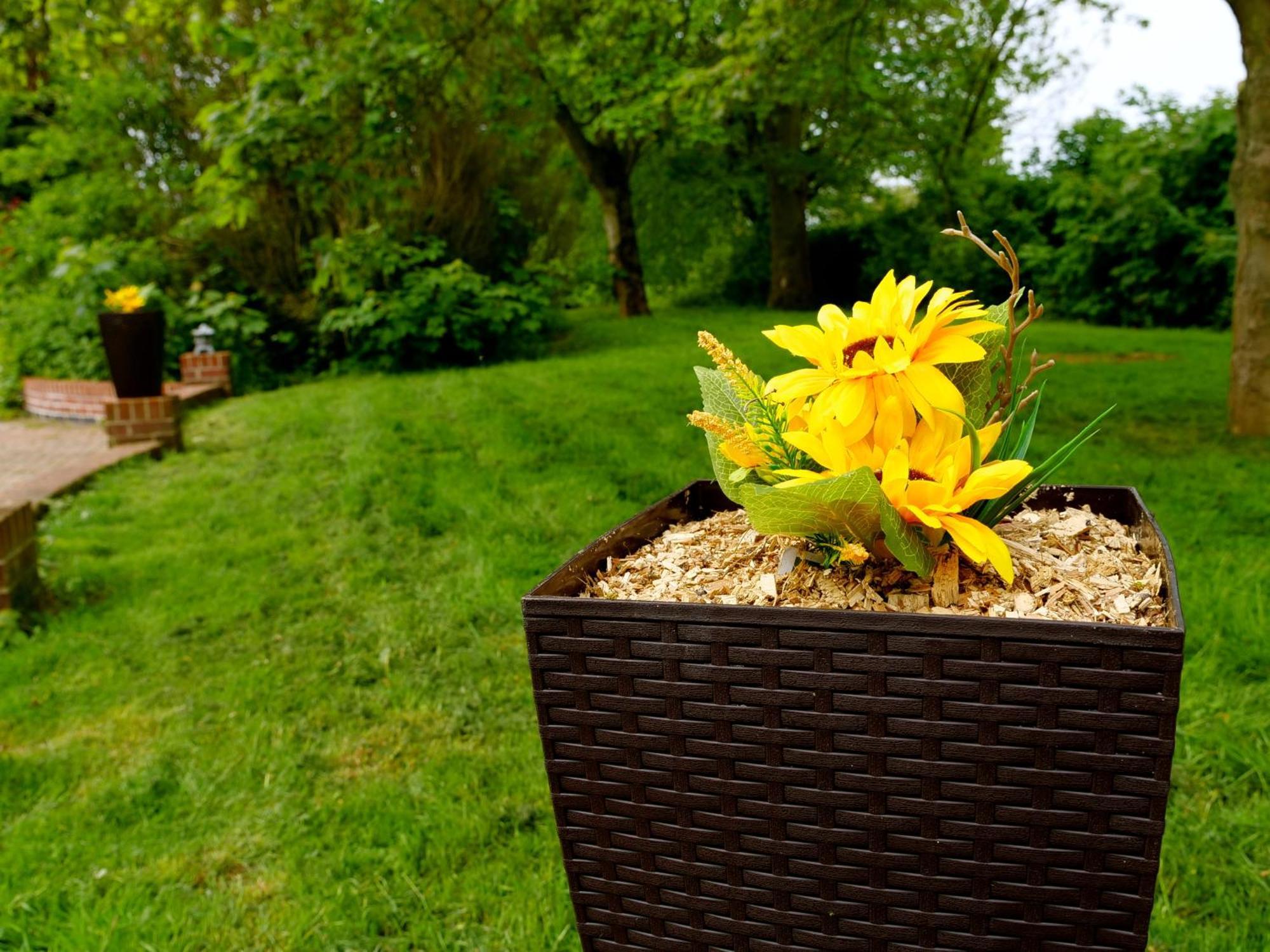 Deluxe 4 Or 5 Bed House With Hot Tub, Cinema Room Sleeps 15 Saffron Walden Exterior photo